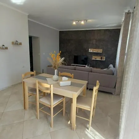 Elsa House Holiday home